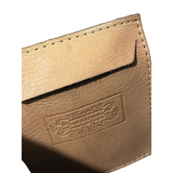 JL Saldivar Paraguay Handcrafted Two Tone Brown Crossbody Bag - Picture 7 of 9